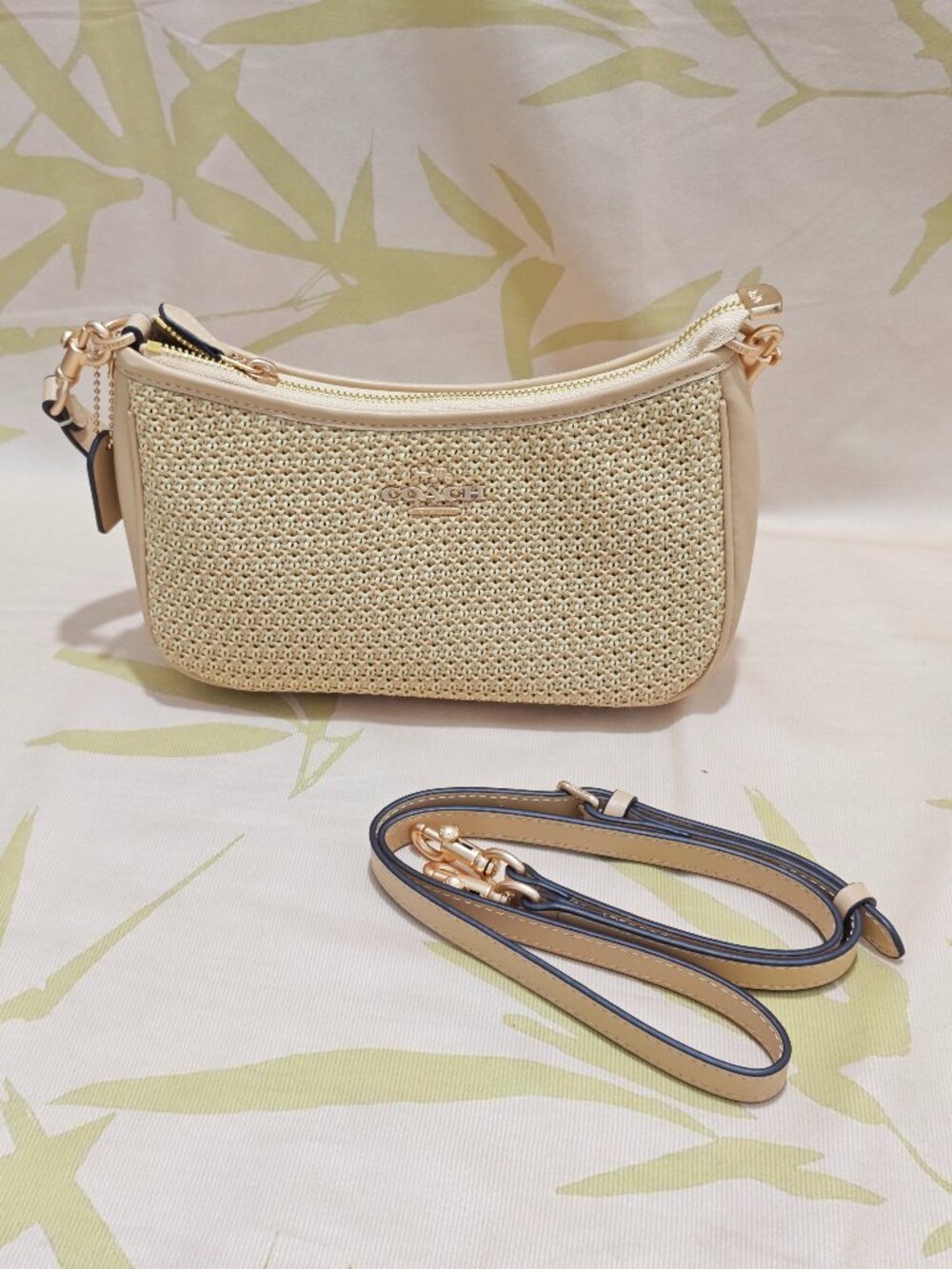 Beige Coach Straw Shoulder Crossbody Bag - Picture 6 of 12